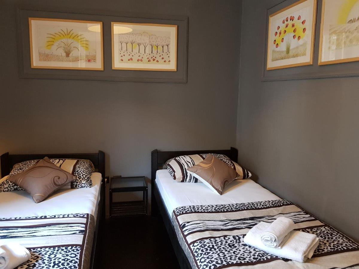 Hostel Morcic Ri Rijeka Ngoại thất bức ảnh