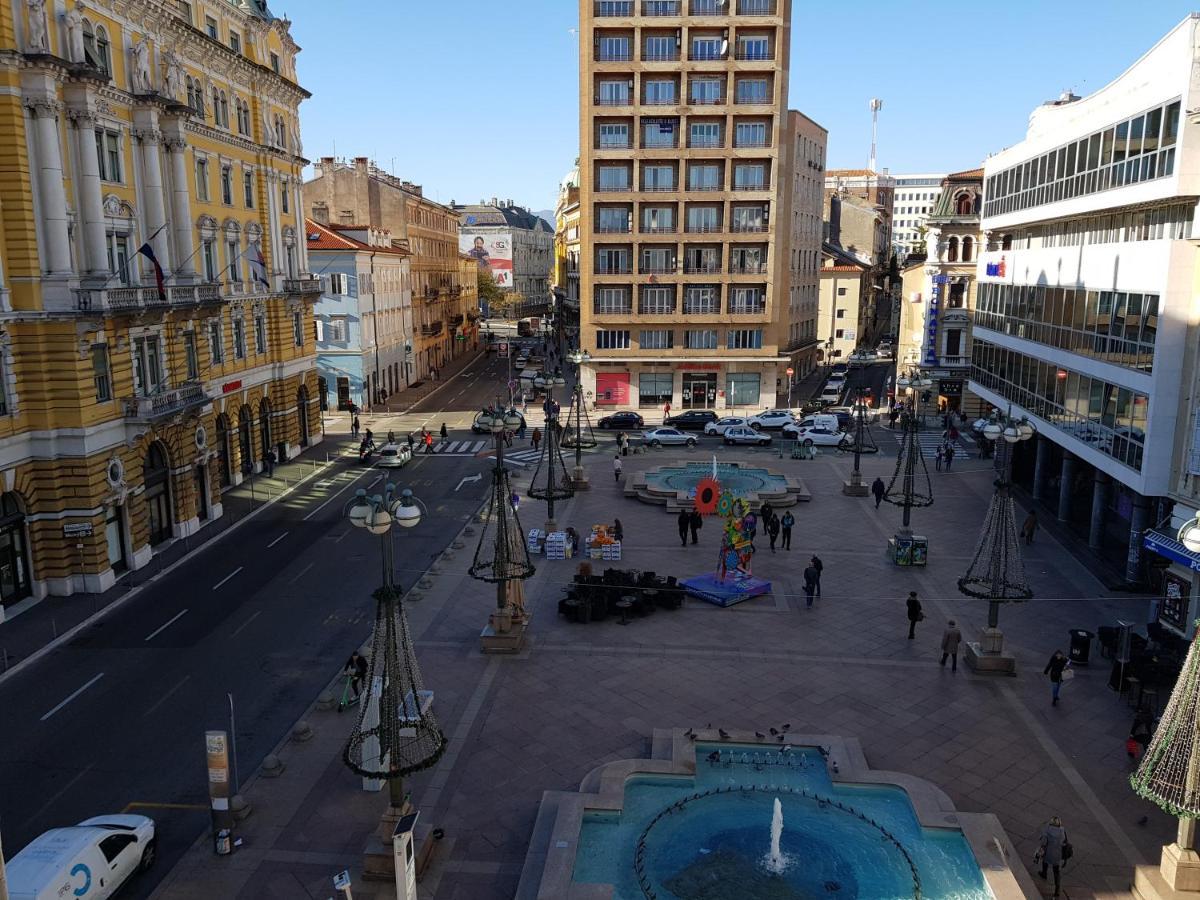 Hostel Morcic Ri Rijeka Ngoại thất bức ảnh